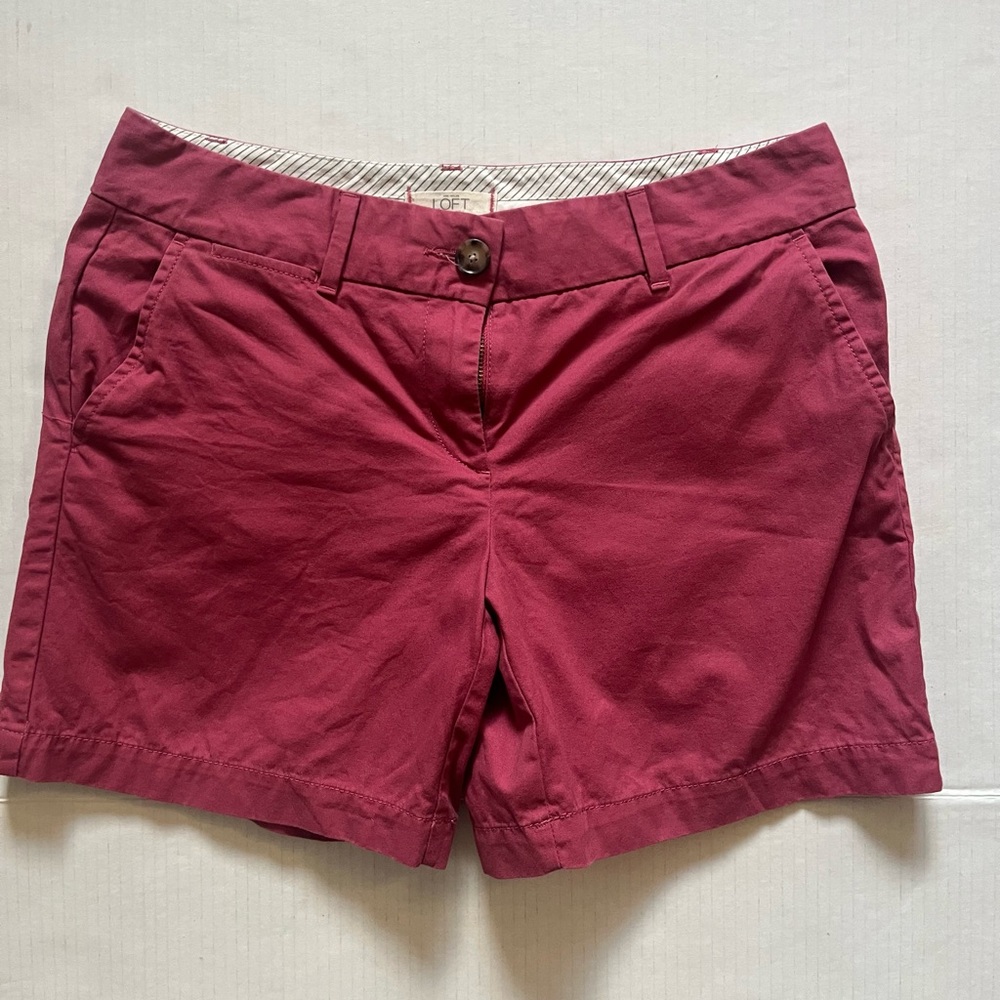 LOFT Women's Pink Shorts